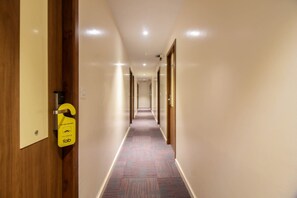 Interior - FabHotel Hyson International MIDC (Mumbai)