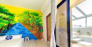 Gallery Double Room, 1 Queen Bed, City View