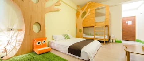 Kamar Triple Khas | Kamar bertema anak-anak