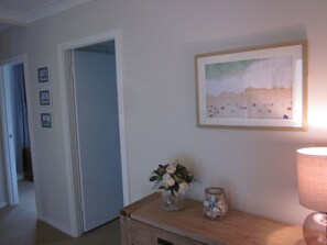 Interior detail - Beachside Cottage at Blacksmiths (Blacksmiths)