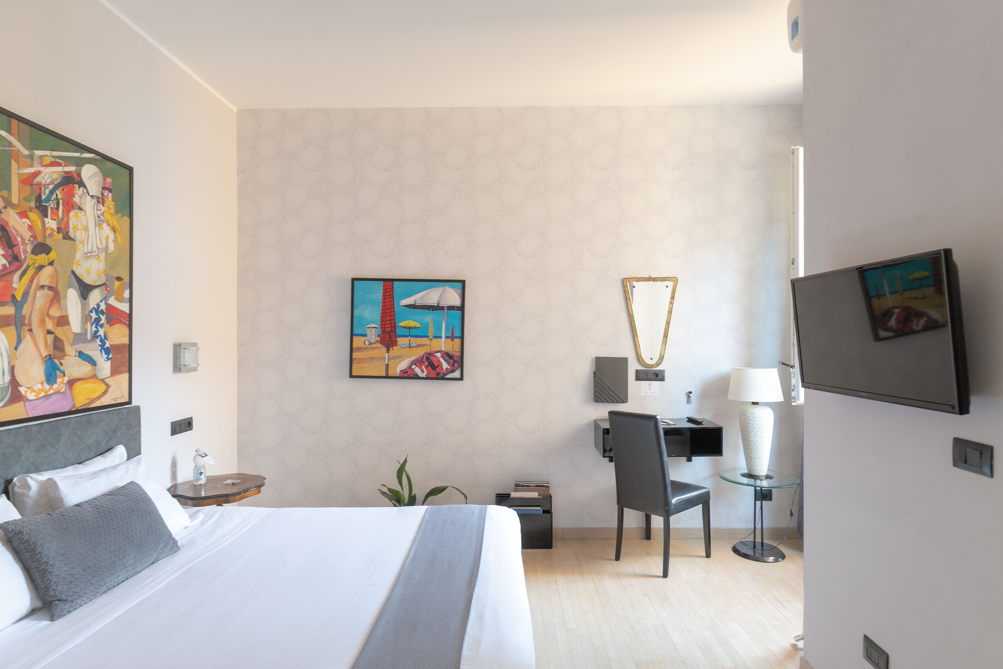 Photo - Aiello Rooms