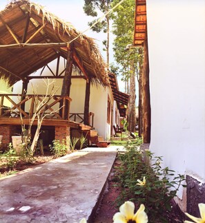 BBQ/picnic area - Langchia Home - Hostel (Phu Quoc)
