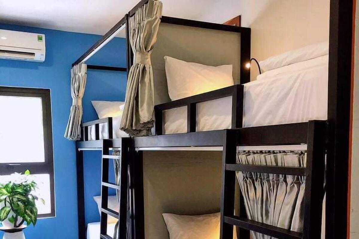 ルーム 男女共用ドミトリー (Bed in 8 Beds) | 高級寝具、セレクト コンフォート製ベッド、セーフティボックス (室内)、遮光カーテン