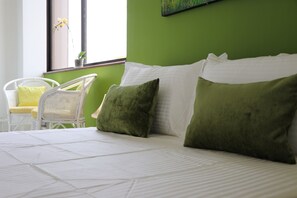 Elite Double Room, 1 Queen Bed, Accessible, Shared Bathroom | View from room - Golf Link Colombo (Colombo)