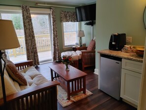 Svit Deluxe | Vardagsrum | Tv och dvd-spelare