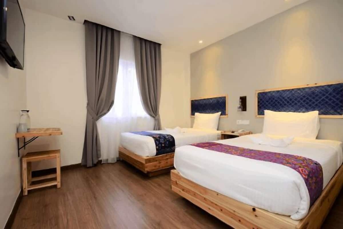 Desk, iron/ironing board, free WiFi, bed sheets