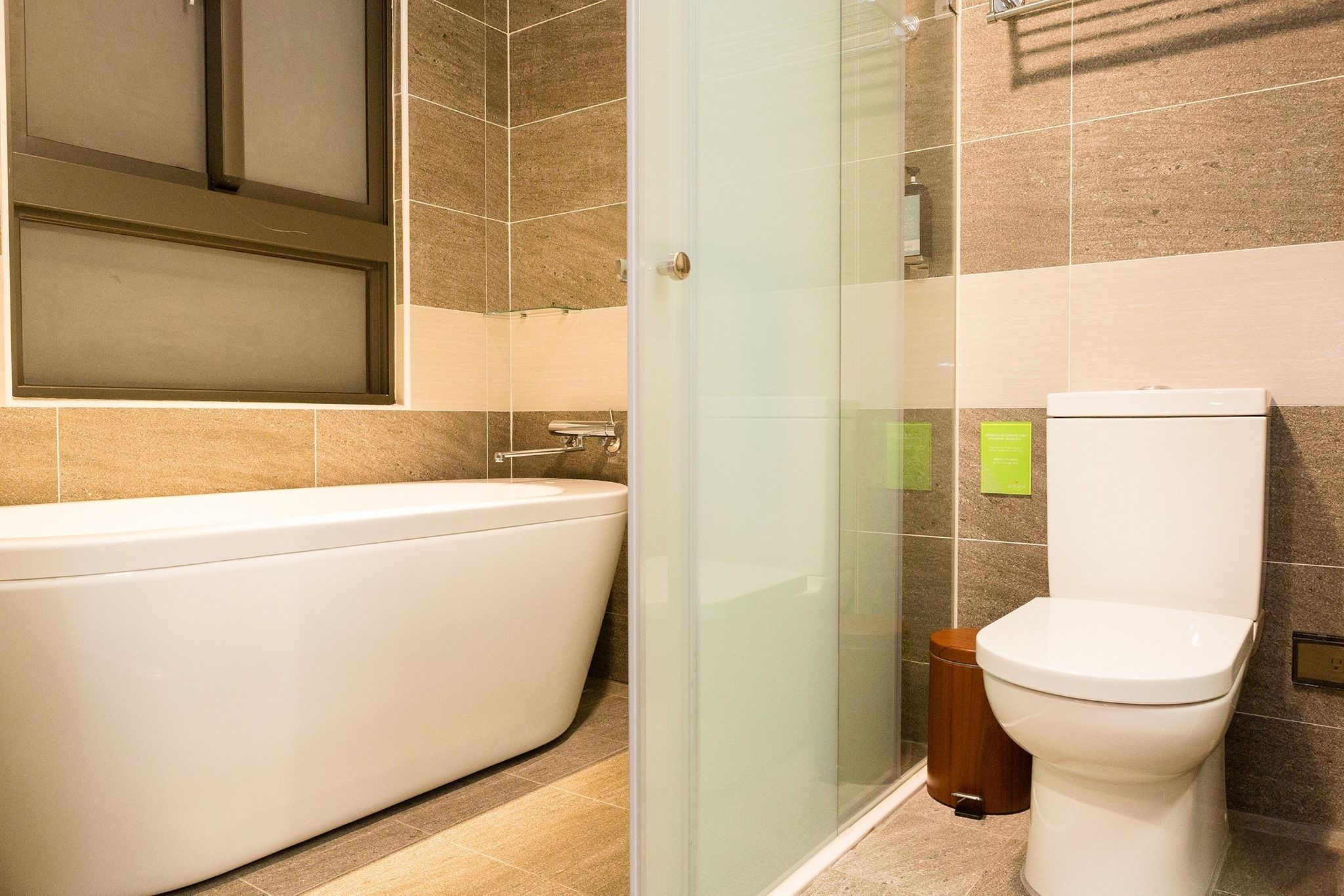 executive double room (for half board plan, dinner is served 20:00 - 22:00, last admission is 21:30) | bathroom | shower, free toiletries, hair dryer, slippers