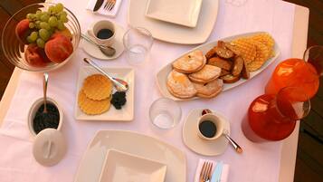 Desayuno completo incluido todos los días
