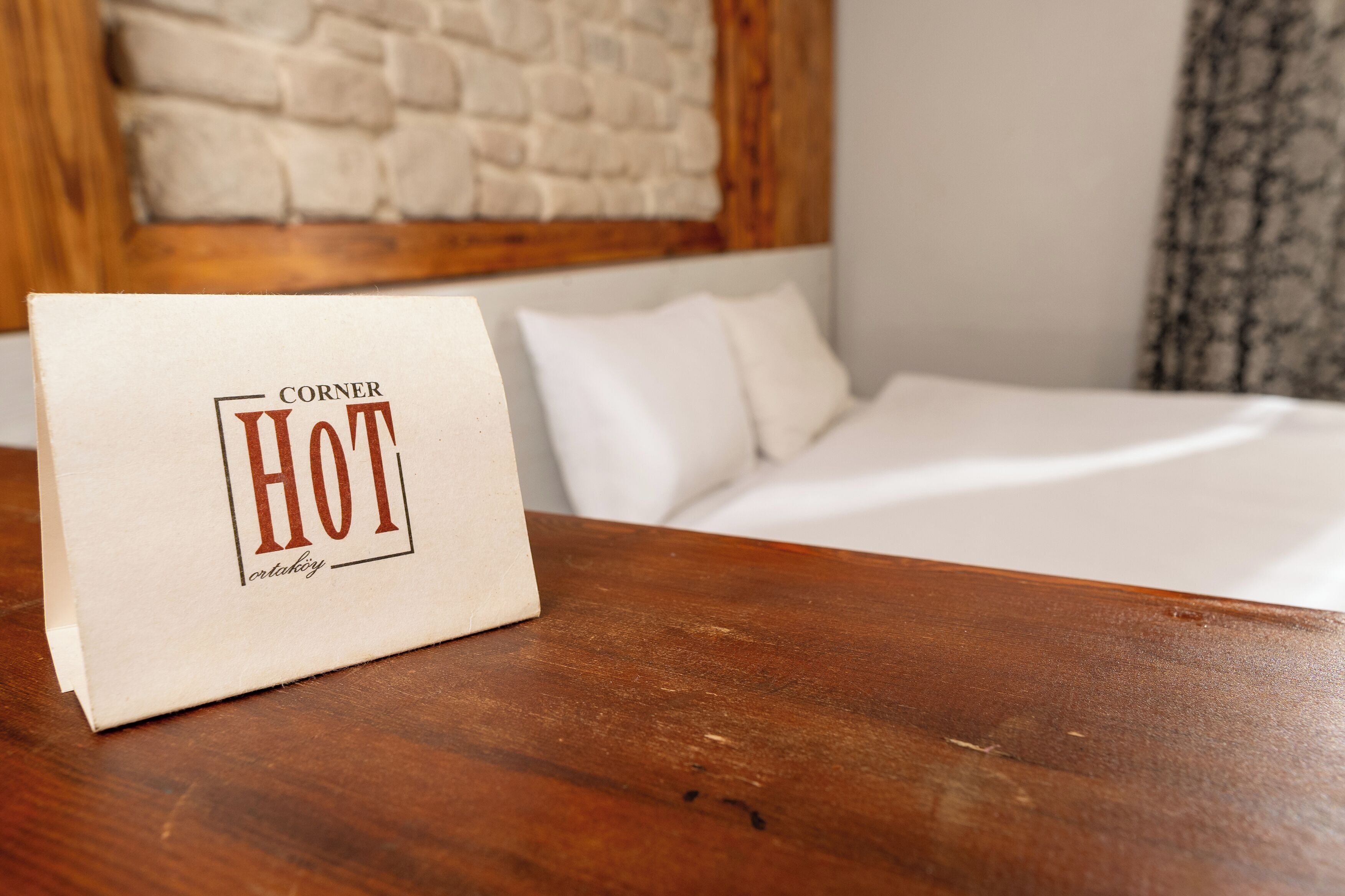 standard double room (zemin kat) | premium bedding, minibar, in-room safe, desk