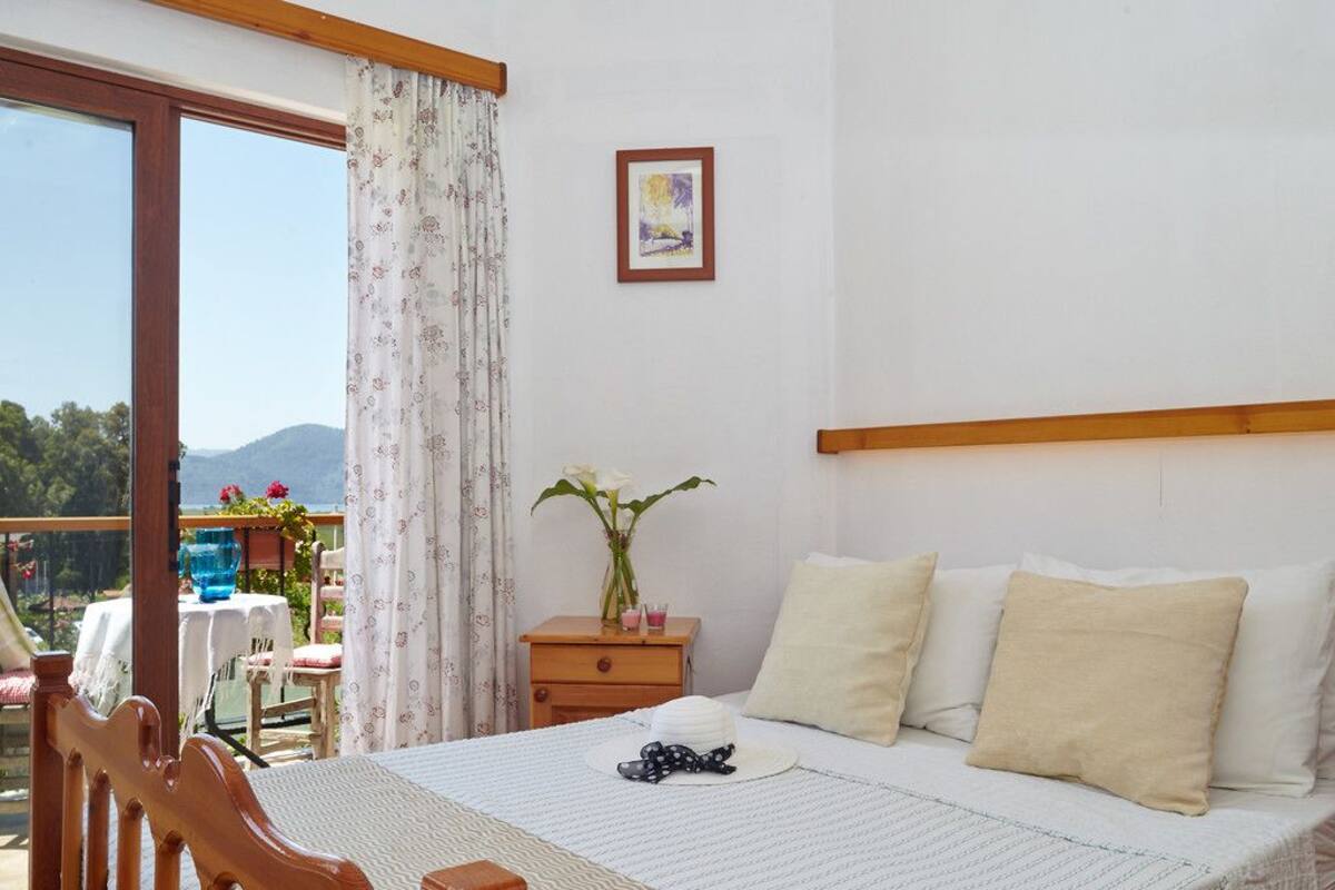 Villa, 2 habitaciones, chimenea | Escritorio, tabla de planchar con plancha, cunas gratuitas y wifi gratis