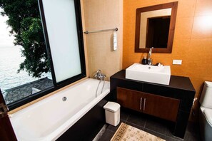 2-Bedroom Villa | Bathroom