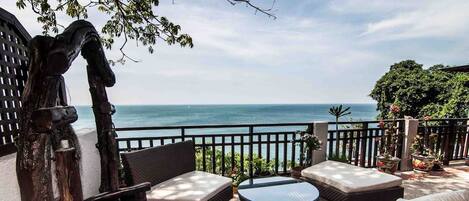 2-Bedroom Villa | Terrace/patio