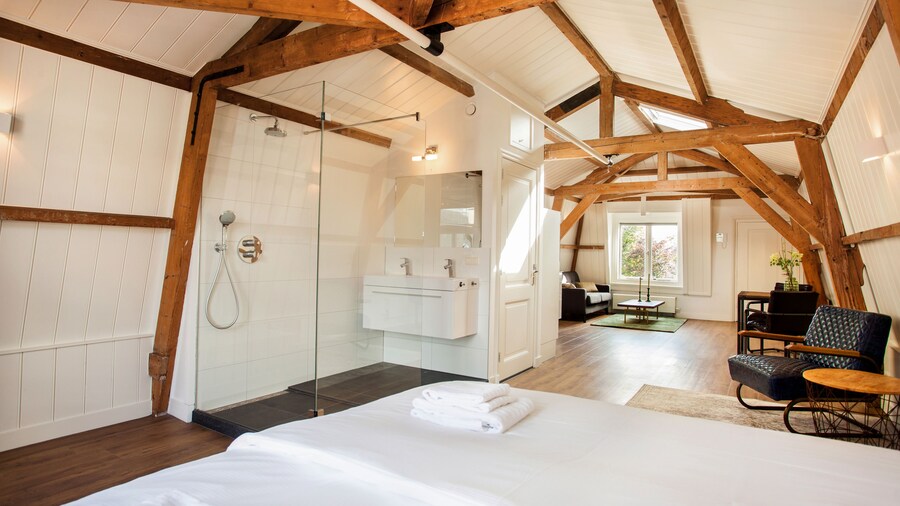 Stayci Serviced Apartments Royal Palace