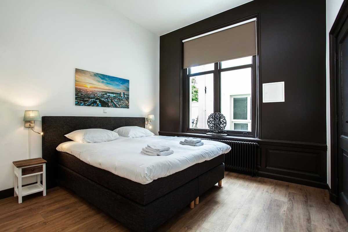 Comfort Apartment, 1 Bedroom | Iron/ironing board, free WiFi, bed sheets