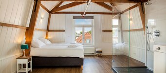 Stayci Serviced Apartments Royal Palace