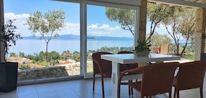 Standard Apartment | Terrace/patio - Bungalow White Apartments and Suites (Kassandra)