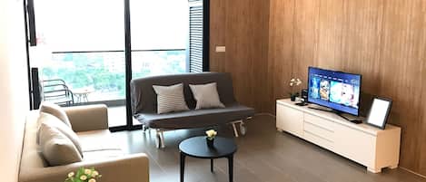 1 habitación, escritorio y sistema de insonorización