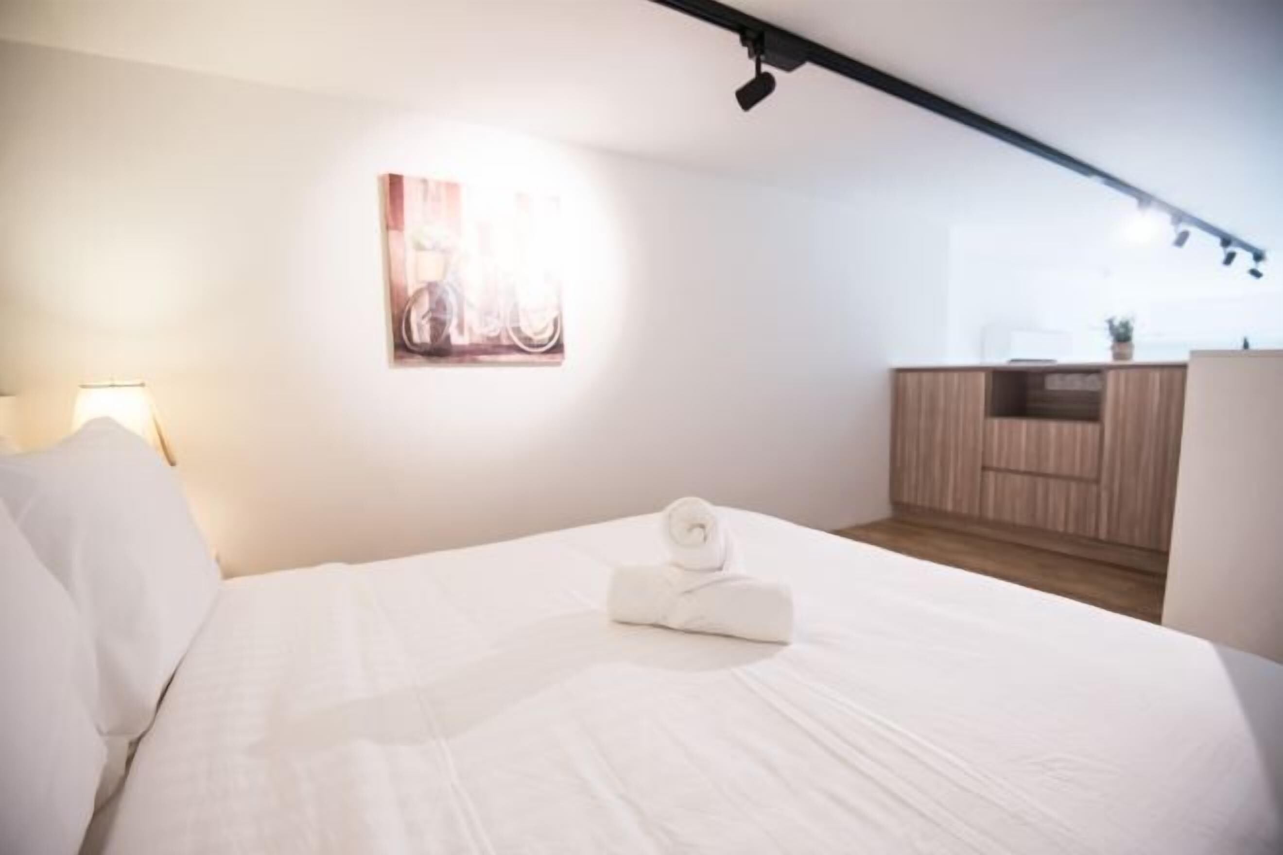 Desk, soundproofing, iron/ironing board, free WiFi