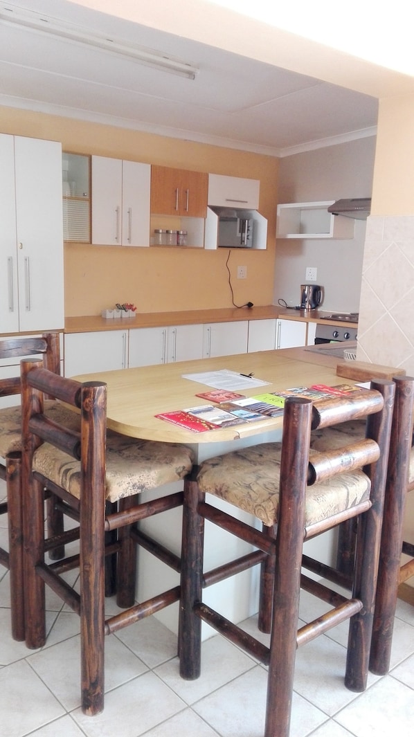 Restauration dans la chambre