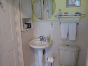 Chambre Double Supérieure, salle de bains attenante (Buttercup) | Salle de bain