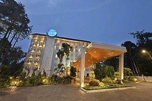 Front of property - evening/night