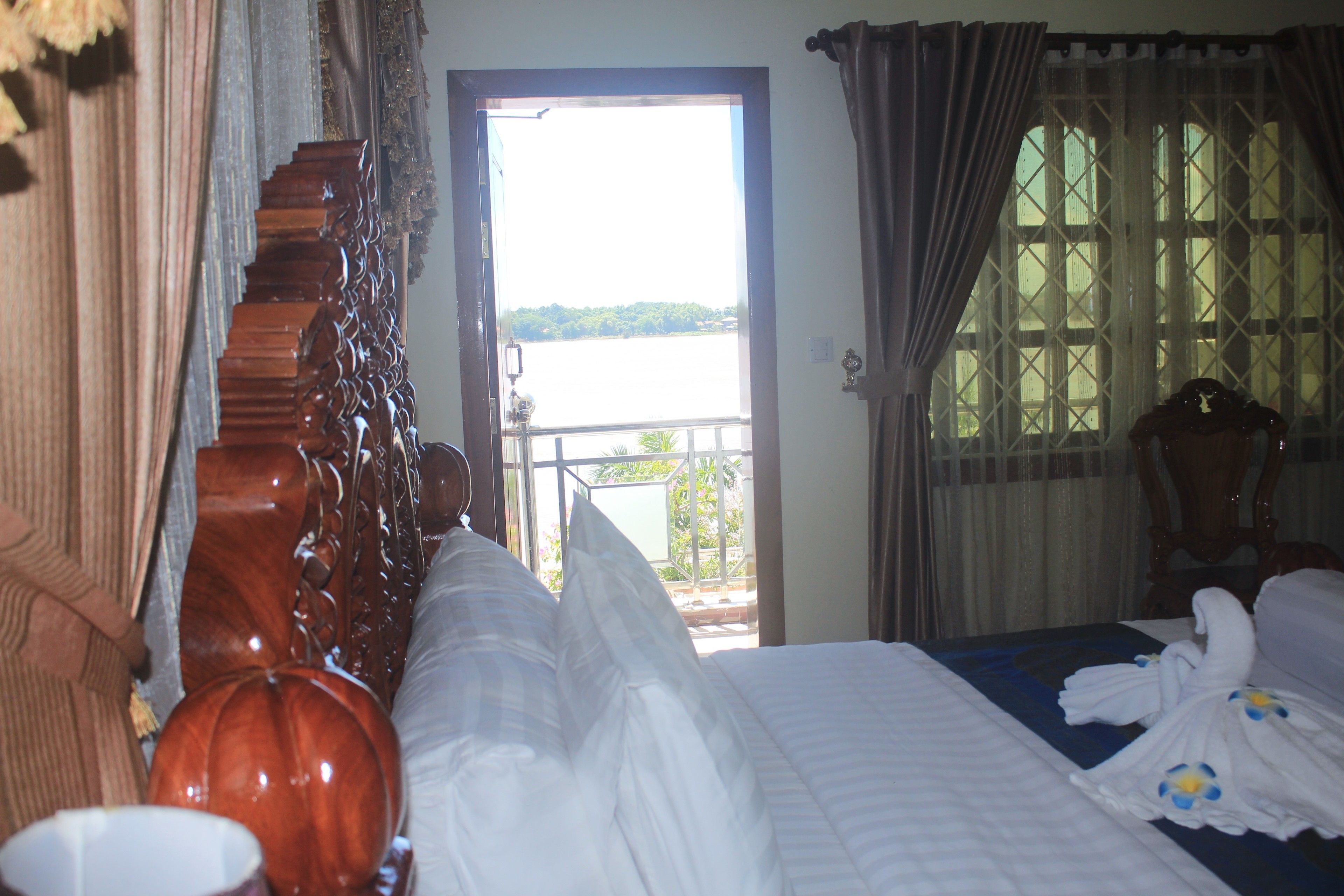 Deluxe Double Room | In-room safe, desk, free WiFi