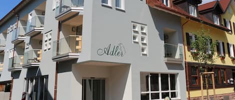 مدخل المنشأة