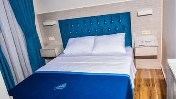 Premium bedding, in-room safe, desk, soundproofing
