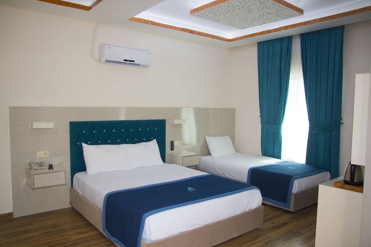 Triple Room | Premium bedding, in-room safe, desk, soundproofing
