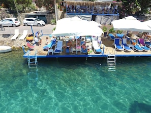 私家海滩、沙滩椅、海滩遮阳伞