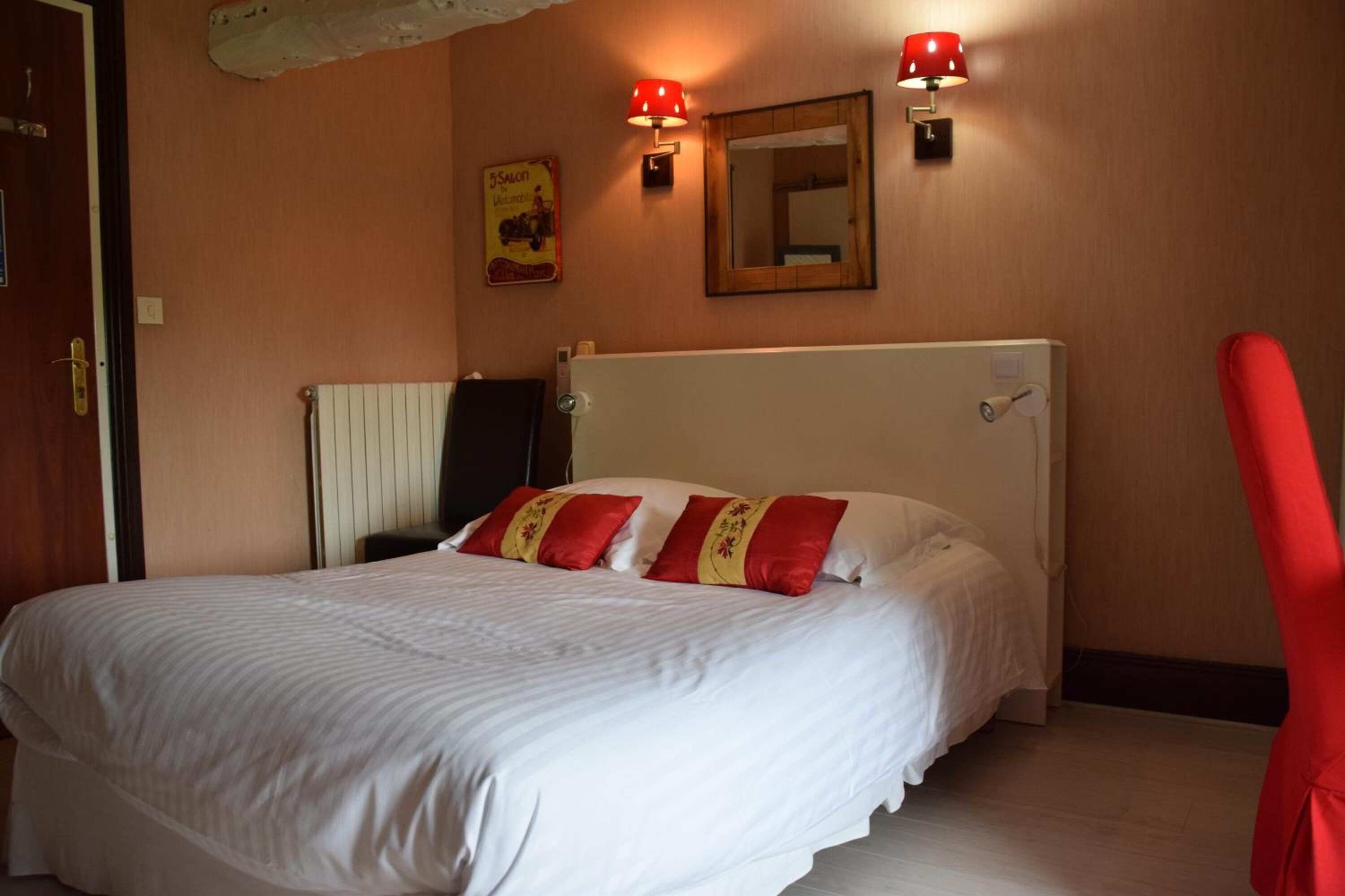 premium bedding, individually decorated, individually furnished, desk