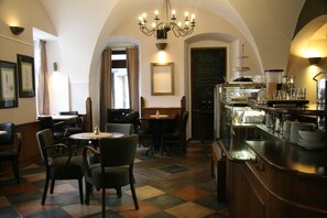 Coffee shop - Hotel U Zvonu (Vrchlabi)