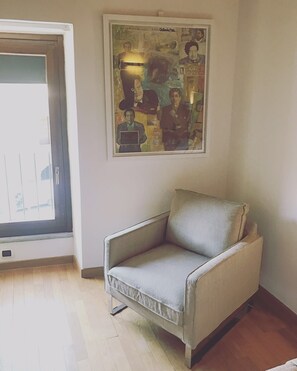 LCD TV, Netflix