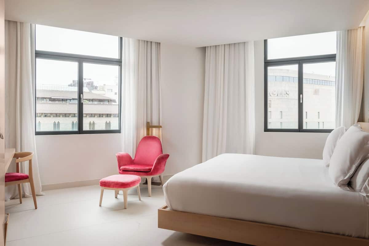 Literie de qualité supérieure, minibar, coffres-forts dans les chambres