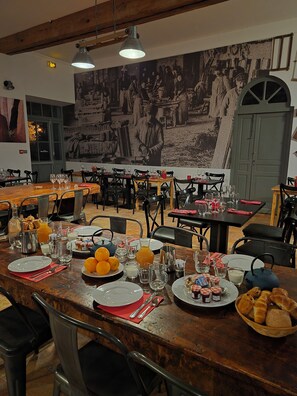 Almoço e jantar