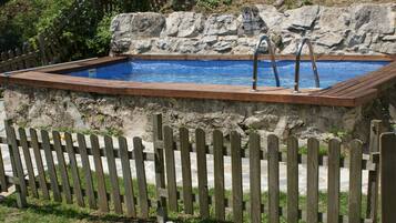 Piscine extérieure (ouverte en saison)