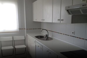 Kühlschrank, Mikrowelle