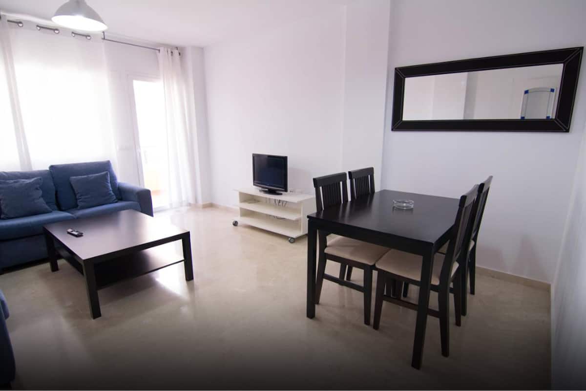 Wifi gratis y ropa de cama
