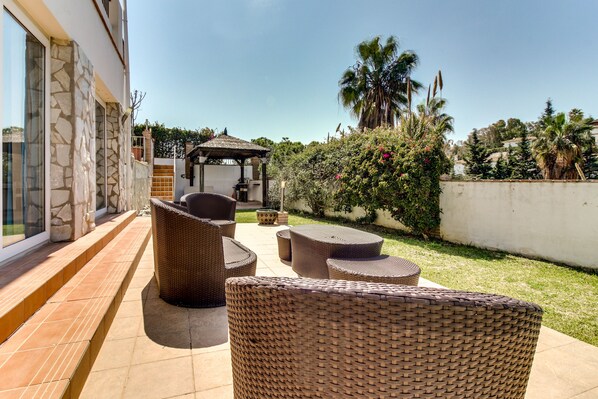 Villa, 6 Bedrooms | Teres/patio