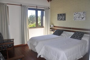 Apartment, 3 Bedrooms | Premium bedding, in-room safe, individually decorated, blackout curtains - Solar Pampa Apart Hotel (Mar de Las Pampas)