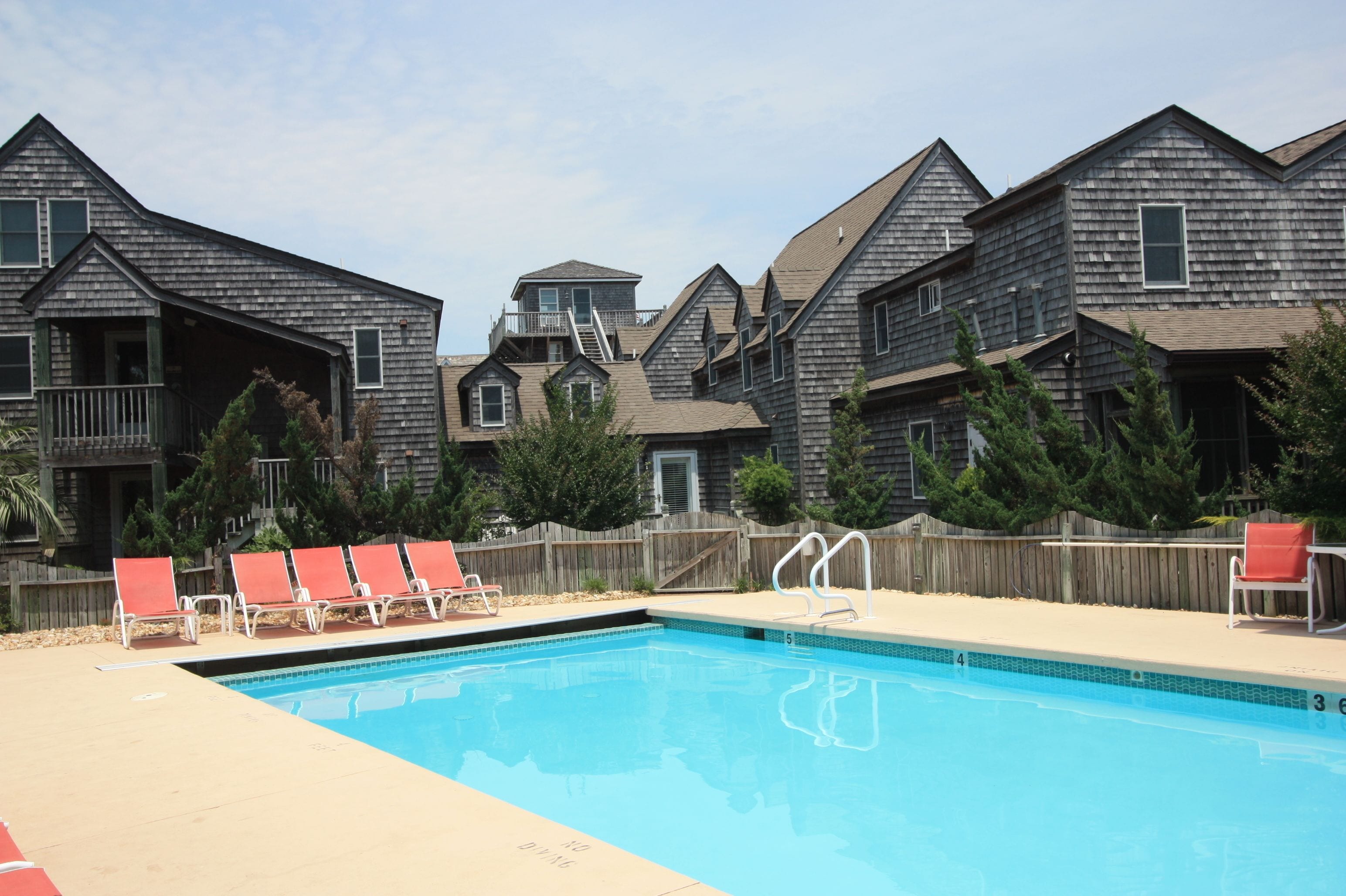 Seasonal outdoor pool