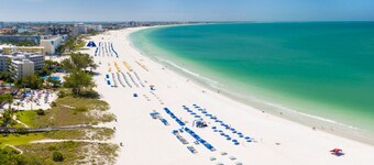 Gulf views from your large private sundeck ~ Beachside 2BR condo with pool. 1106