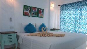Desk, free WiFi - Rak Na Suan Pueng Resort (Suan Phueng)
