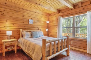 3 dormitorios, tabla de planchar con plancha, wifi gratis y ropa de cama