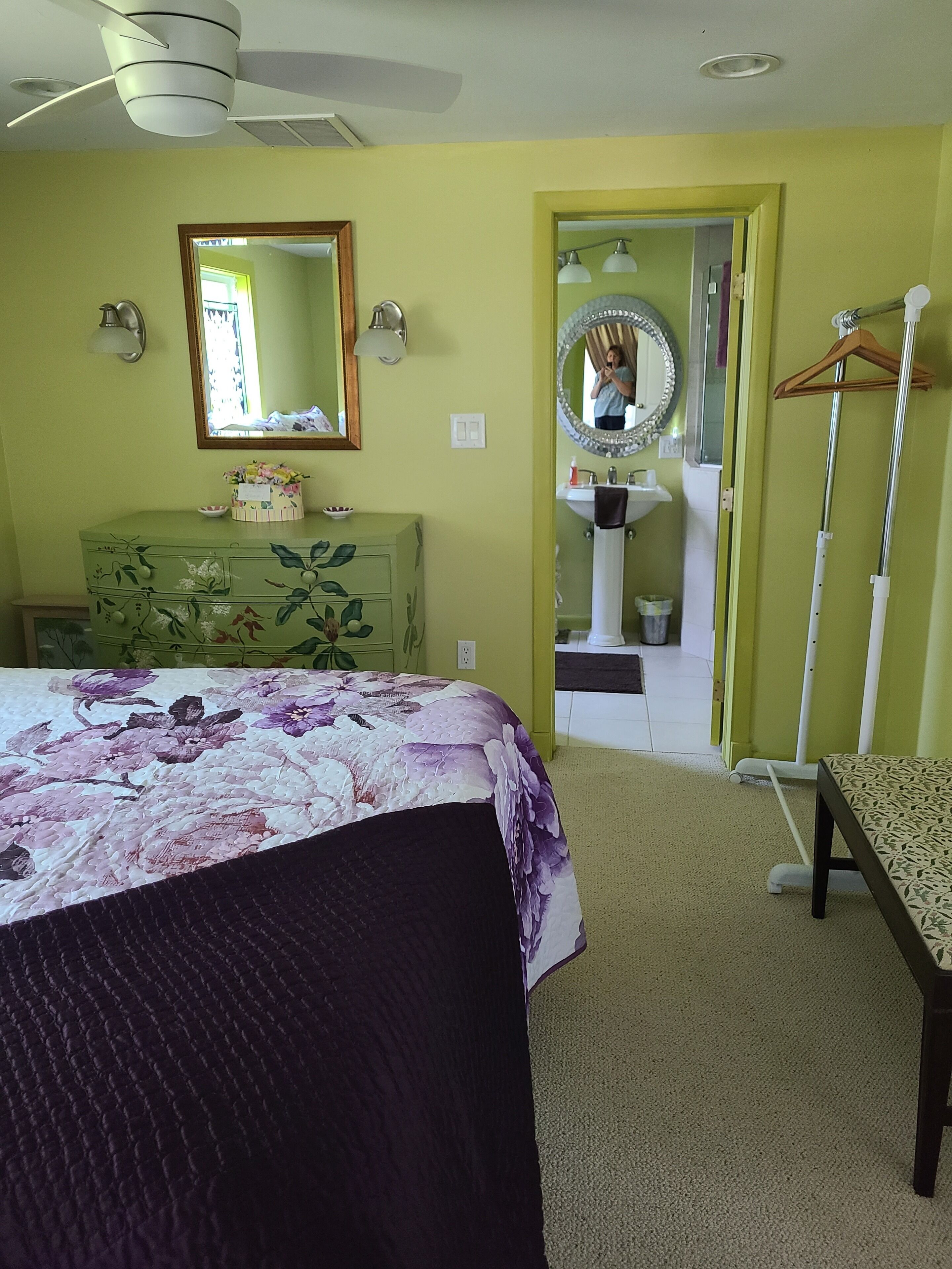 2 bedrooms, WiFi (free), bed sheets