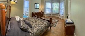 7 bedrooms, iron/ironing board, free WiFi, bed sheets
