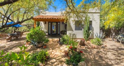 Private Southwestern Style Casita with Lush & Fully fenced Lush Yard**