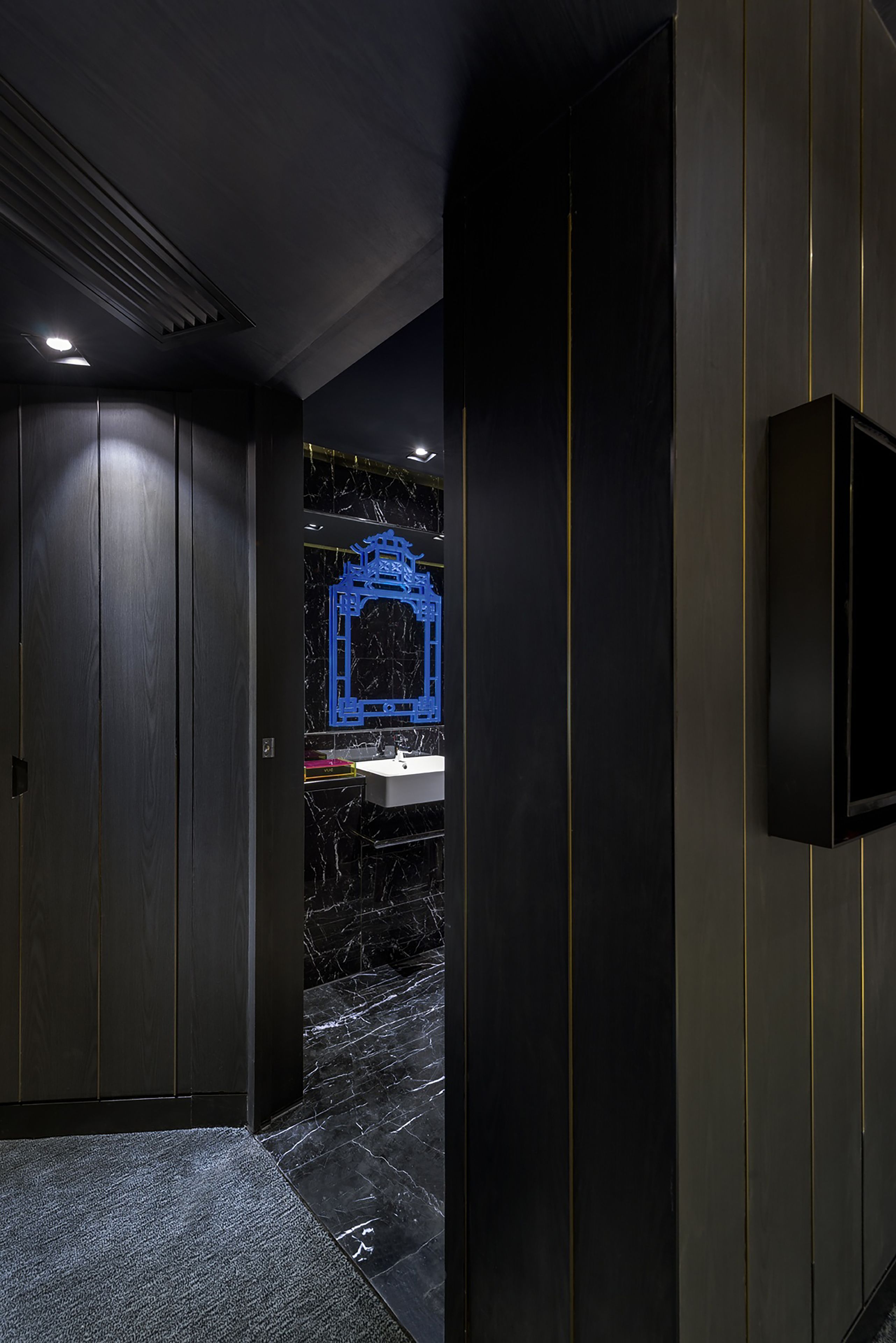 vue deluxe room | premium bedding, minibar, in-room safe, desk