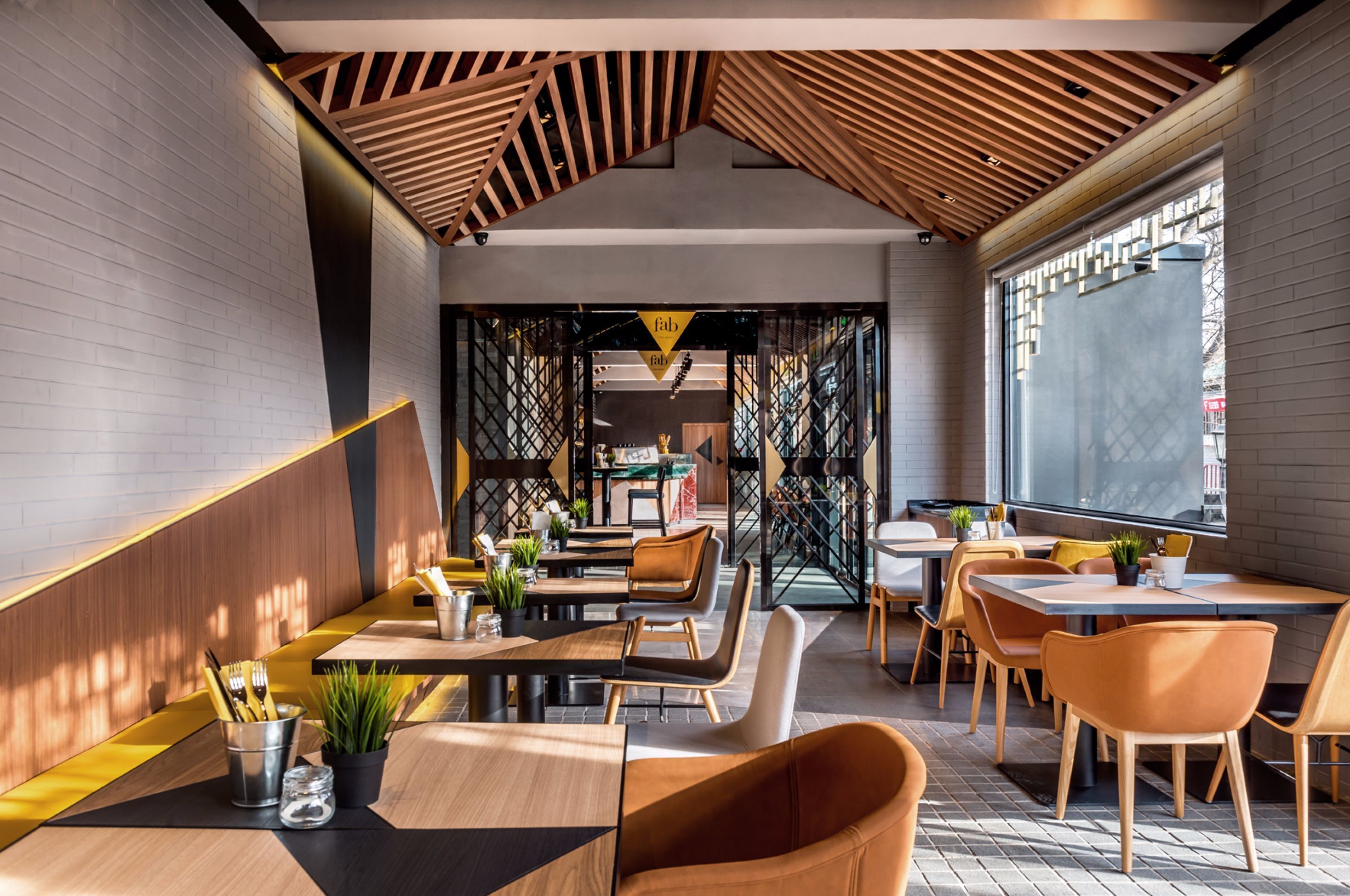 Breakfast, lunch and dinner served