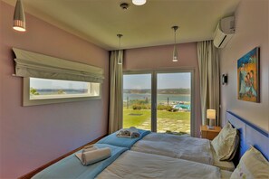 5 bedrooms, in-room safe, desk, iron/ironing board